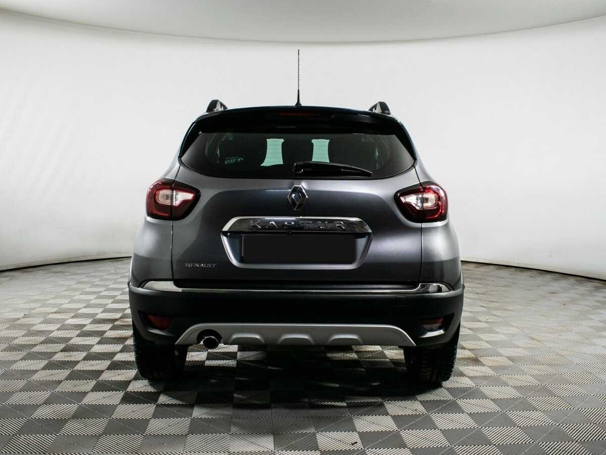 Б/У Рено Каптюр 2018 года. Фото: #4