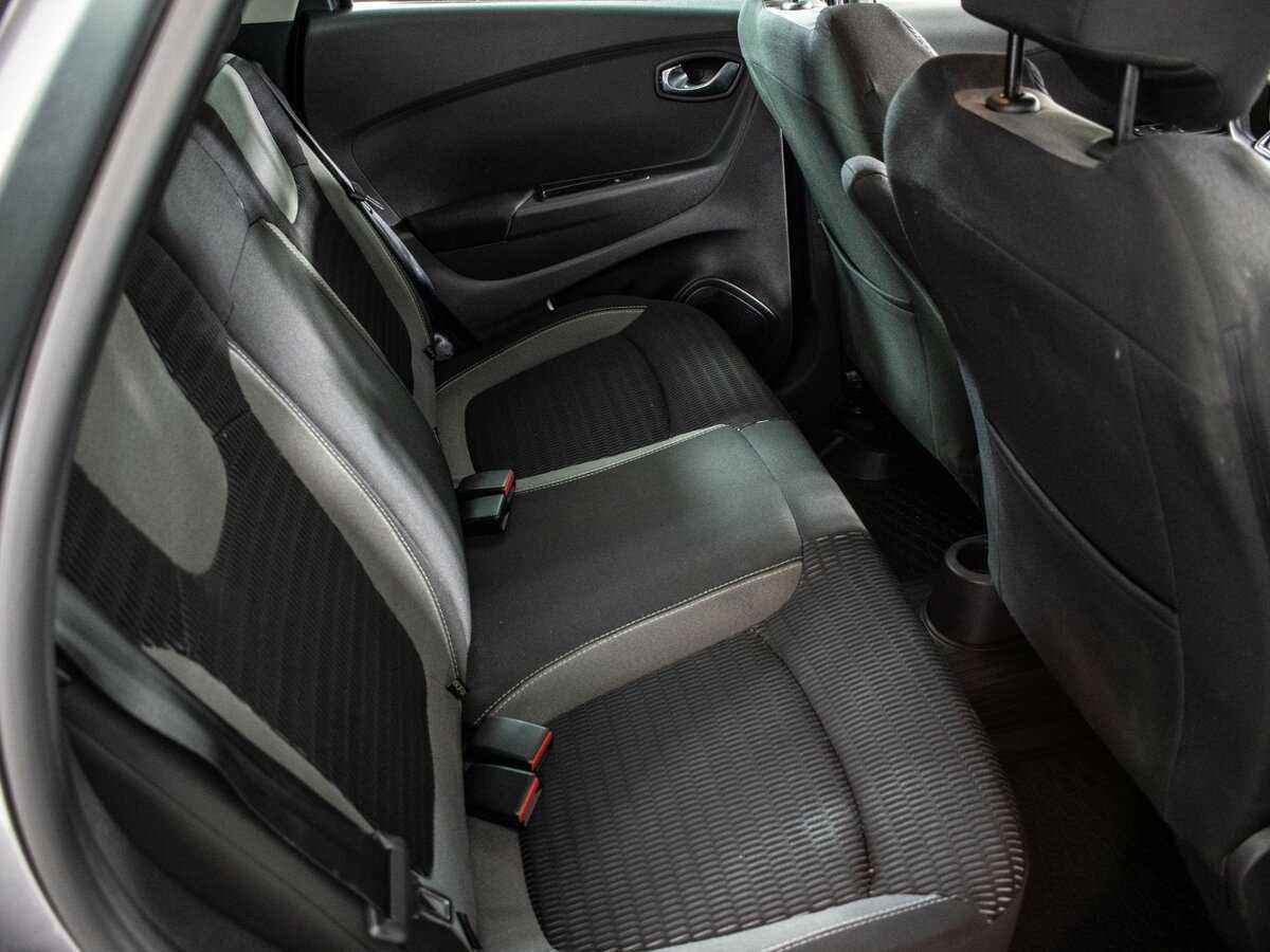 Б/У Рено Каптюр 2018 года. Фото: #8