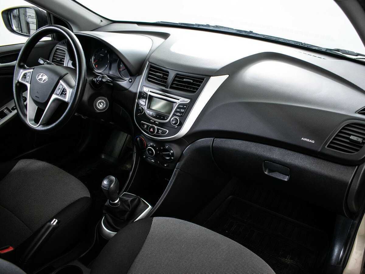 Б/У Хендай Солярис 2013 года. Фото: #6