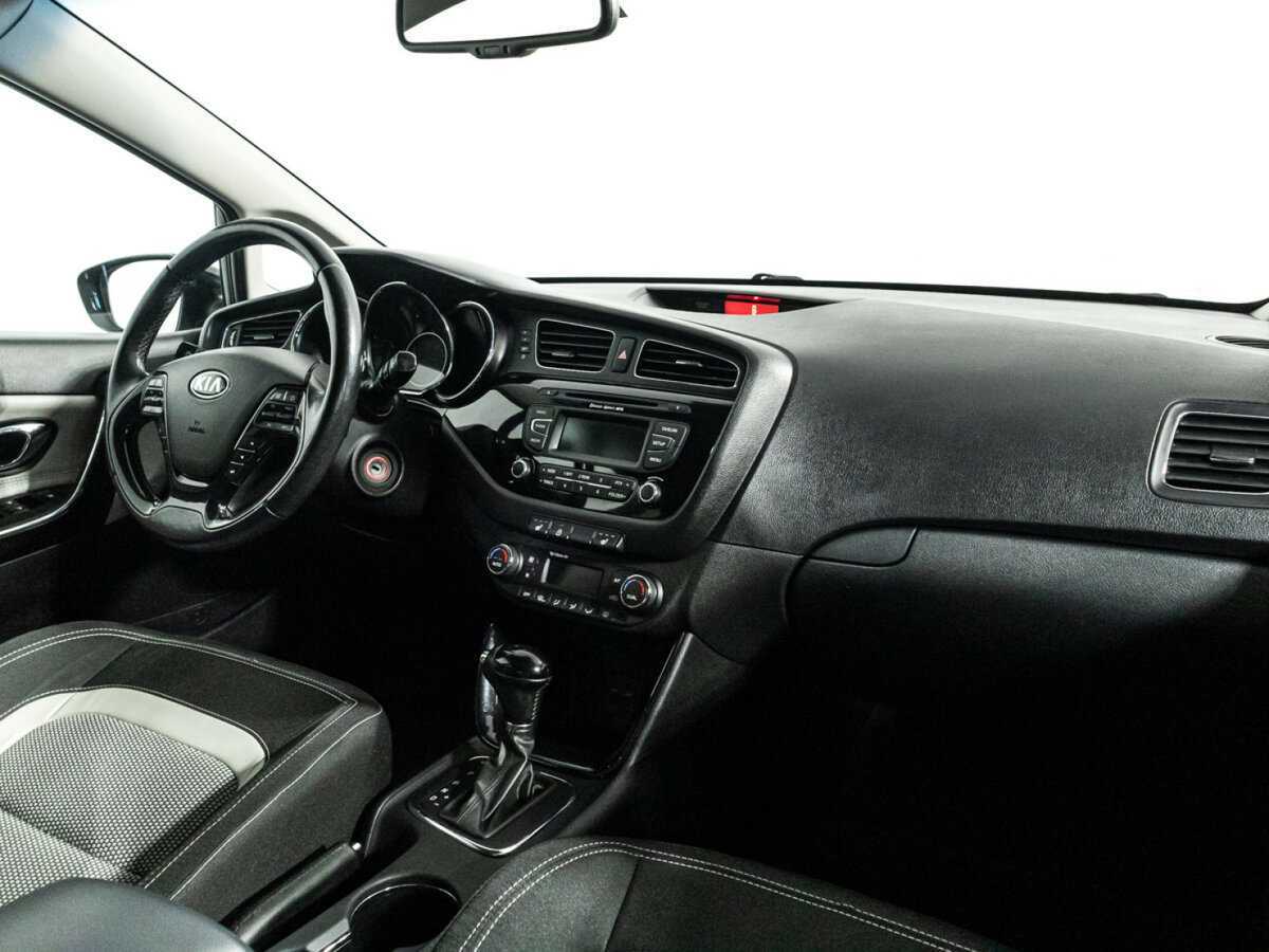 Б/У Киа Сид 2015 года. Фото: #8