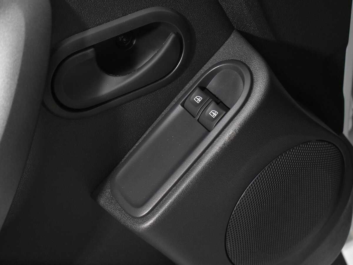 Б/У Рено Дастер 2020 года. Фото: #9