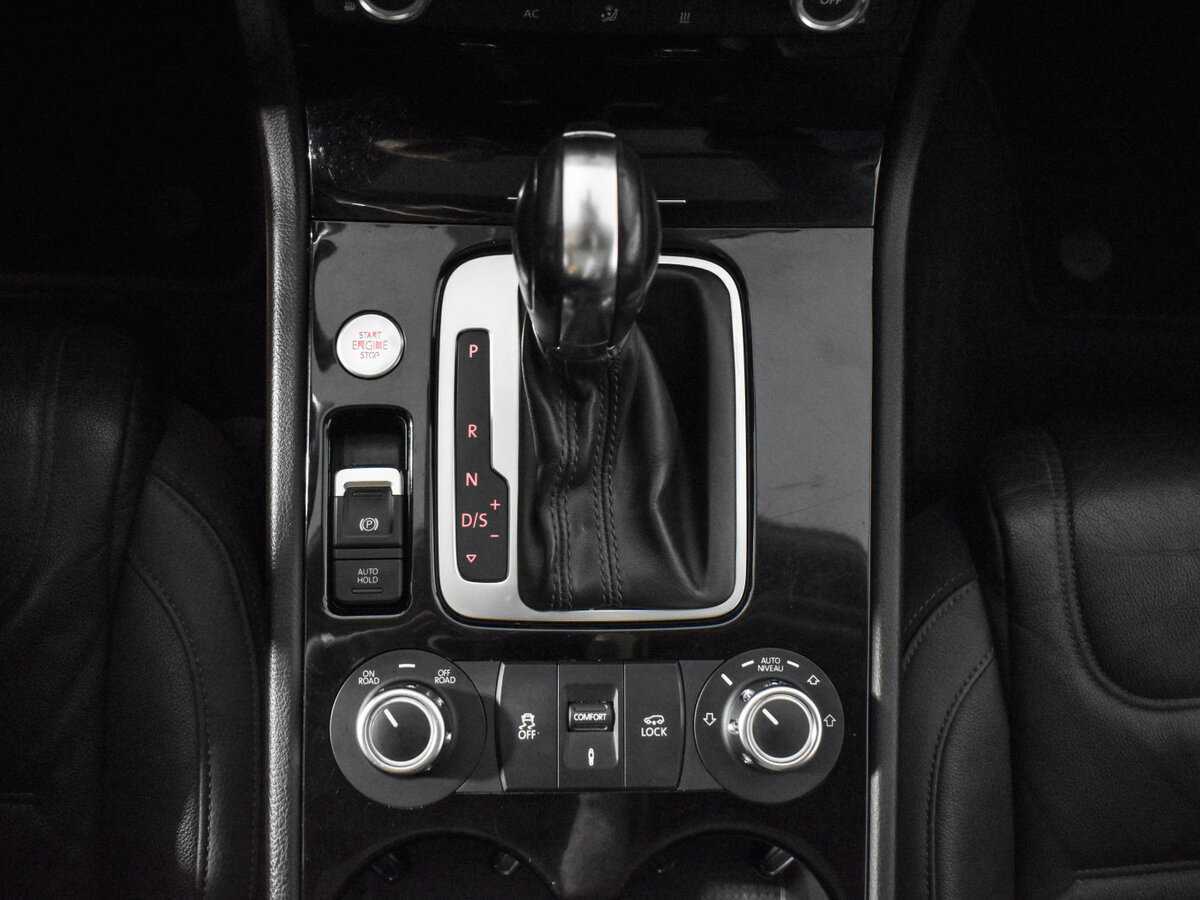 Volkswagen Touareg 2013 года с пробегом. Фото: #7