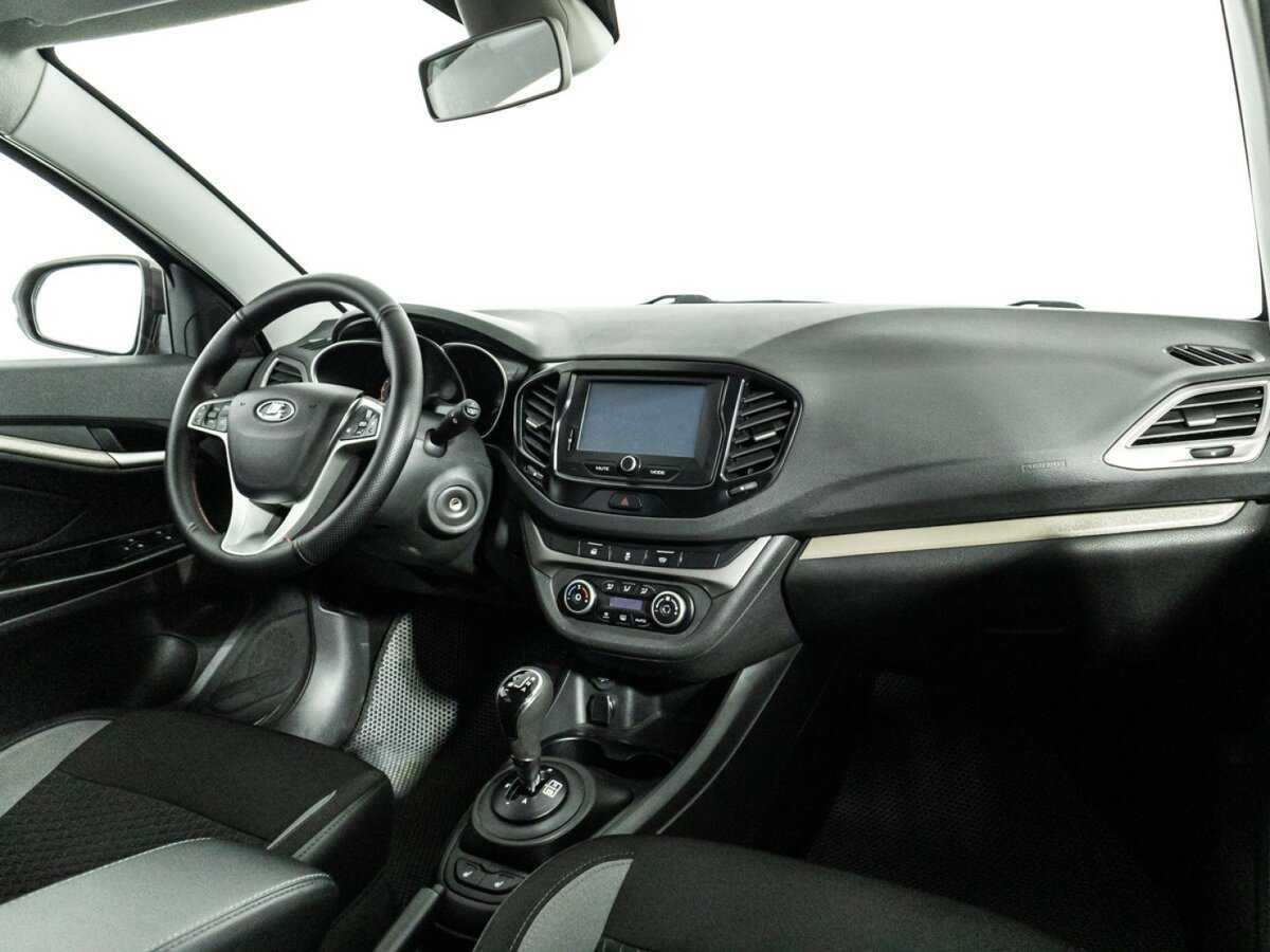 Б/У Лада (ВАЗ) Веста 2019 года. Фото: #8