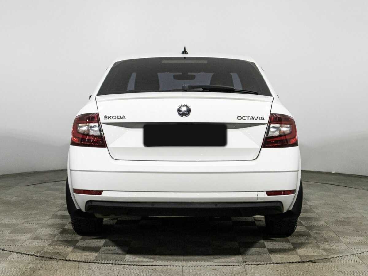 Skoda Octavia 2017 года с пробегом. Фото: #5