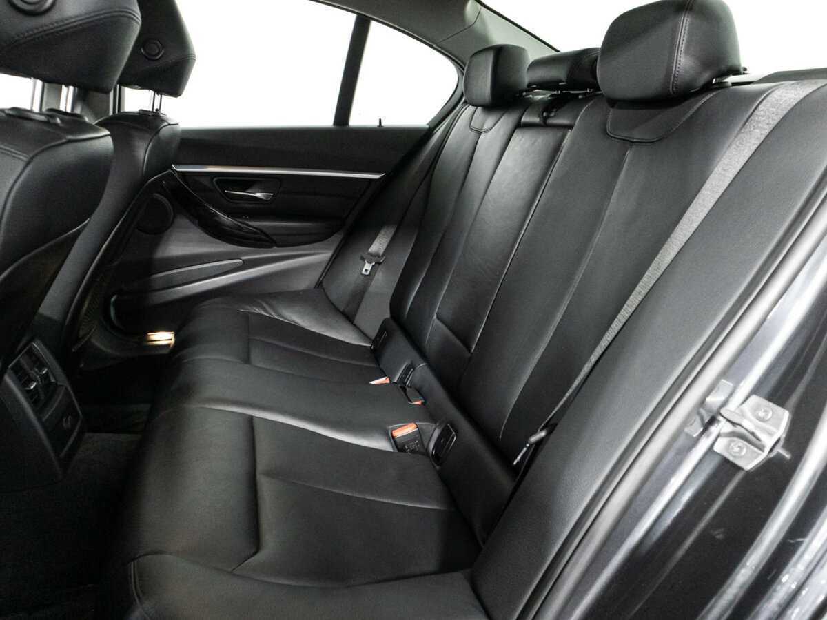 BMW 3 серии 2017 года с пробегом. Фото: #9