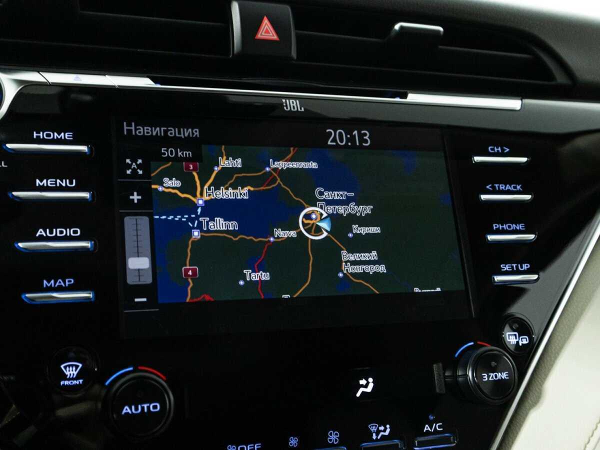 Toyota Camry 2018 года с пробегом. Фото: #18