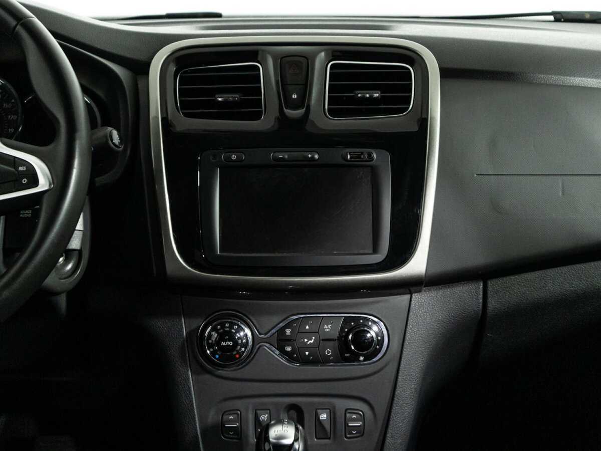 Б/У Рено Сандеро 2020 года. Фото: #13