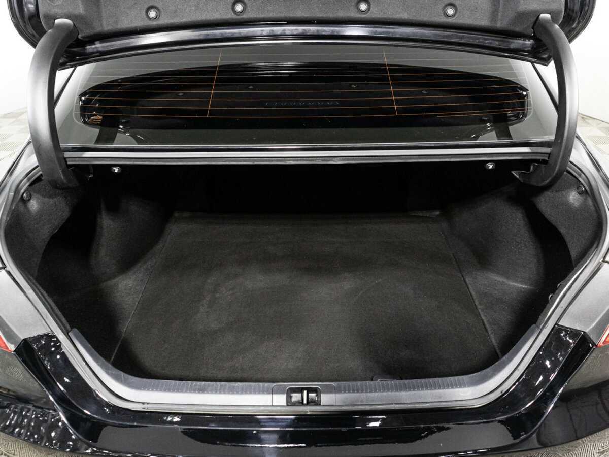 Б/У Тойота Камри 2021 года. Фото: #13