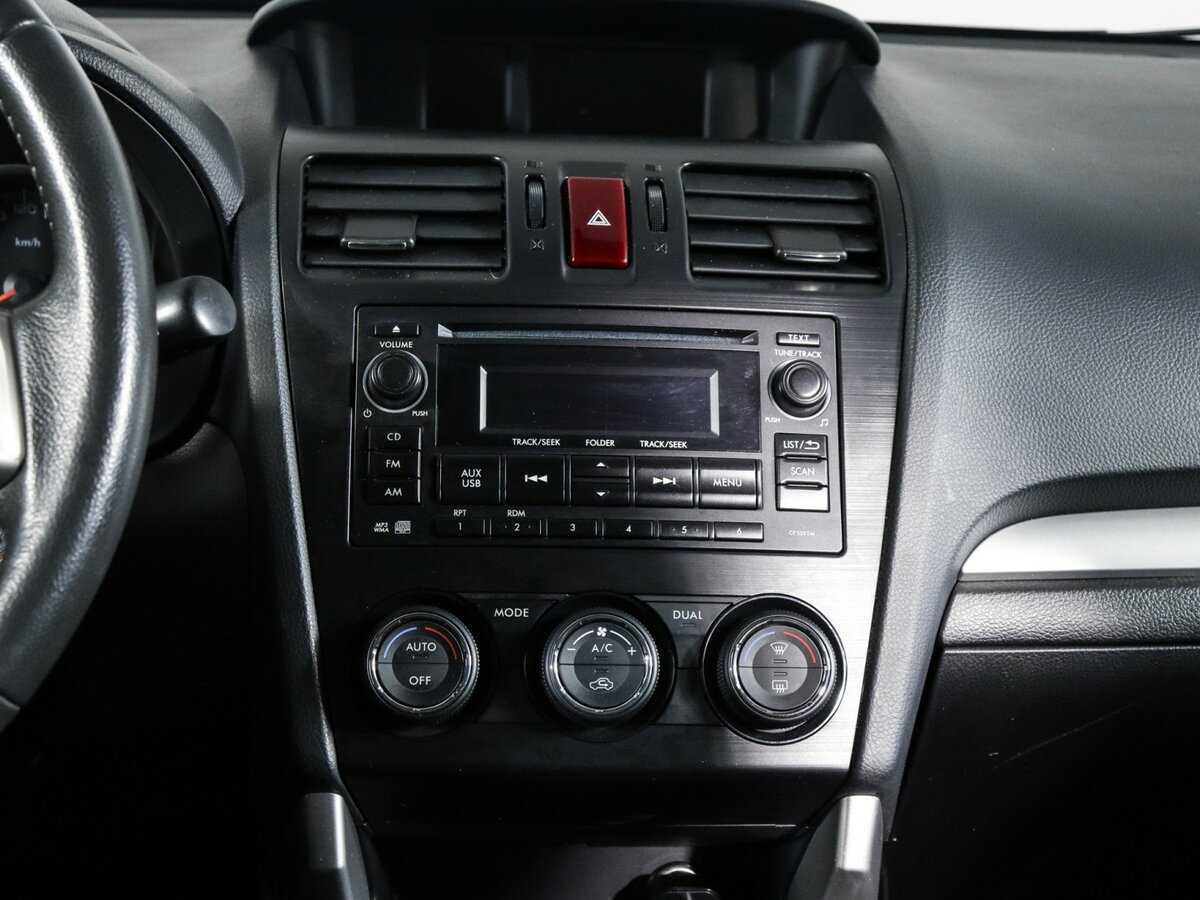 Б/У Субару Форестер 2014 года. Фото: #9