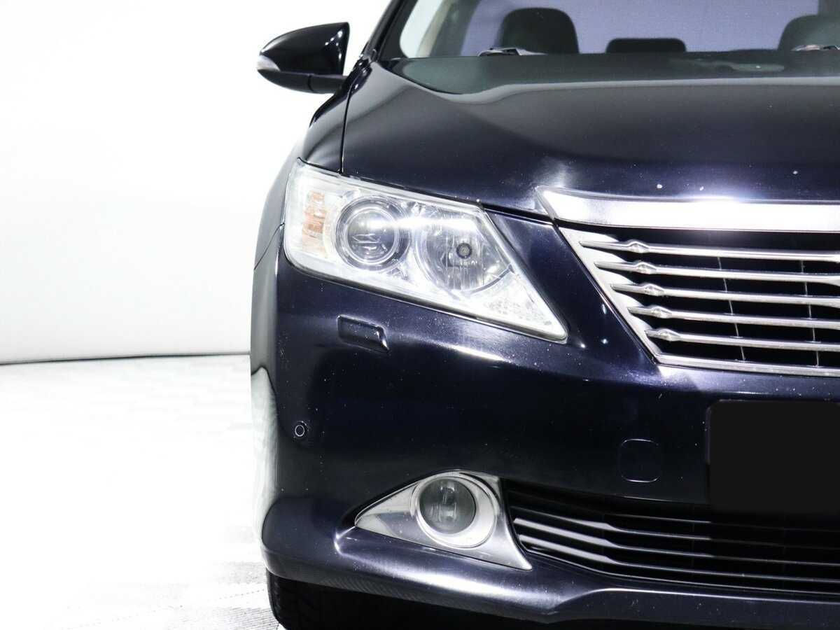 Б/У Тойота Камри 2012 года. Фото: #17