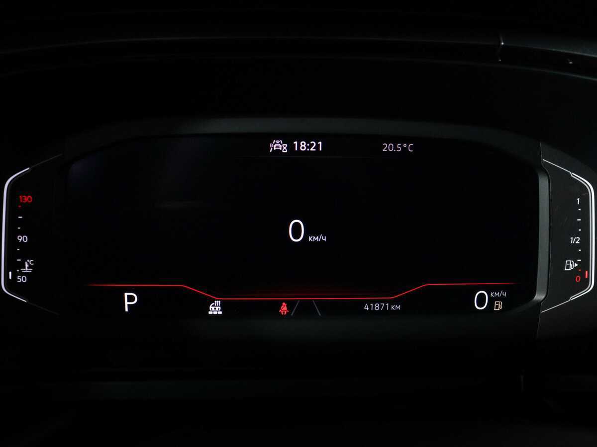 Volkswagen Taos 2021 года с пробегом. Фото: #7