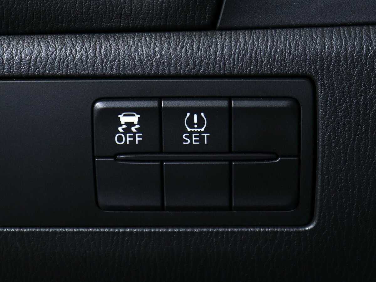 Б/У Мазда 3 2014 года. Фото: #15