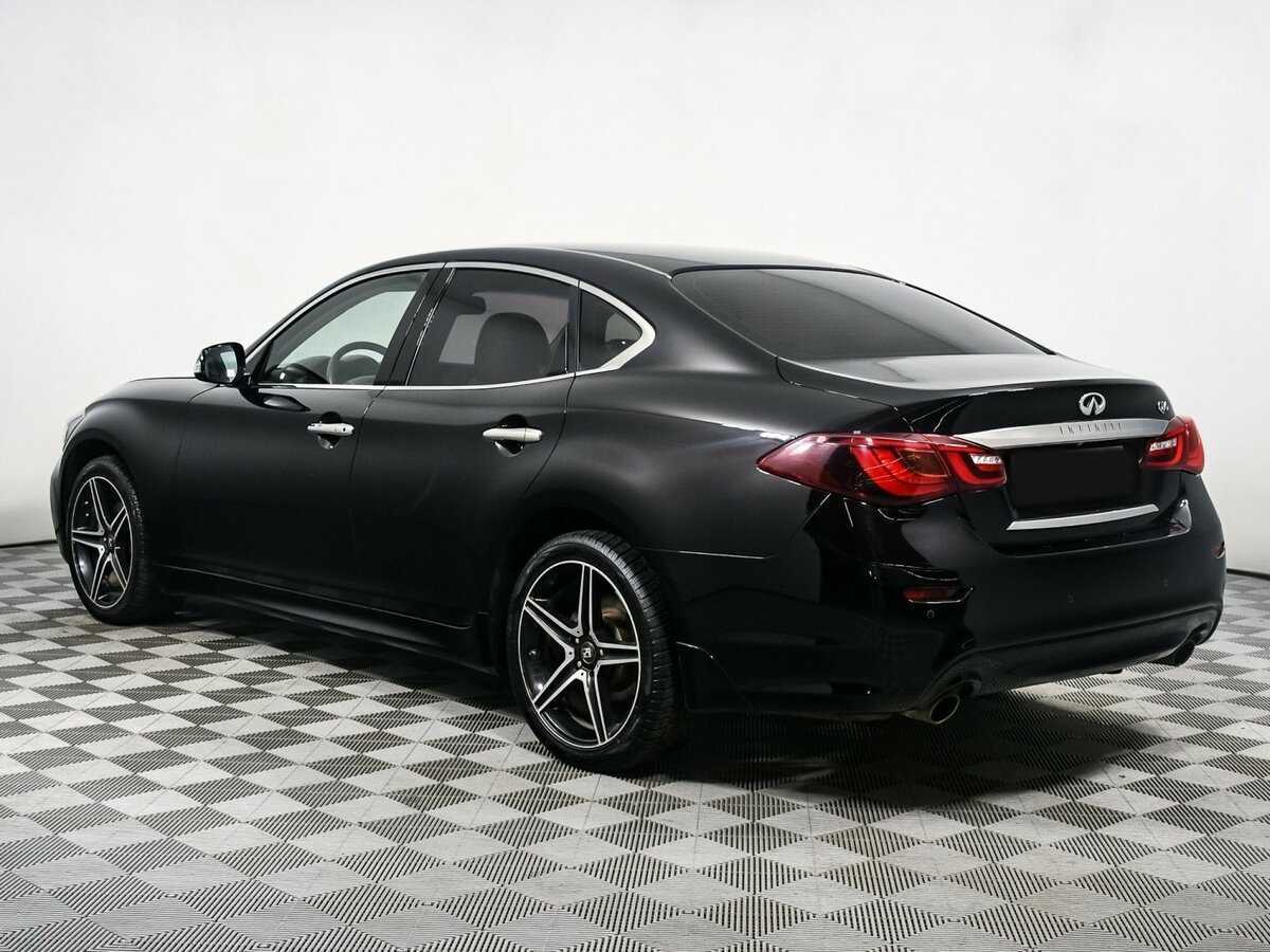 Infiniti Q70 2016 года с пробегом. Фото: #5