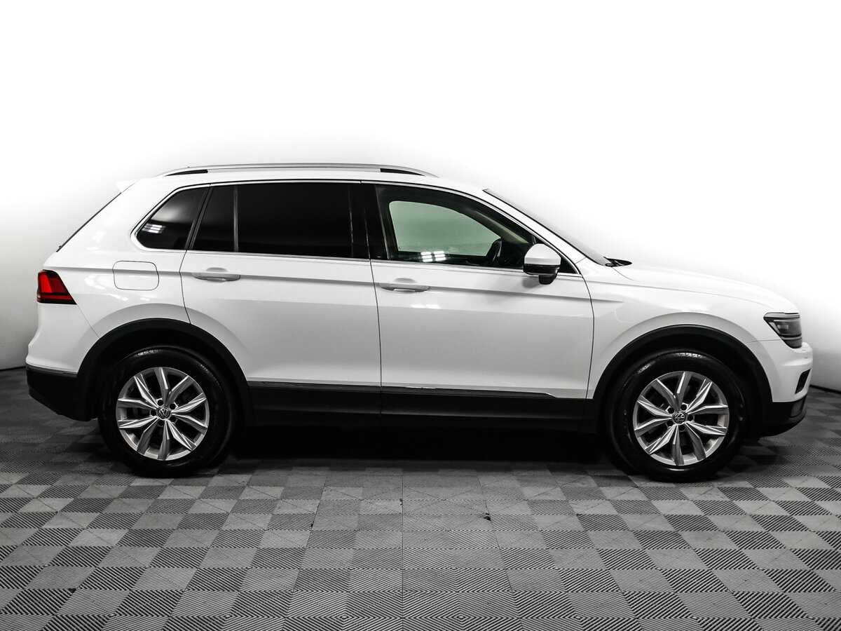 Volkswagen Tiguan 2018 года с пробегом. Фото: #3