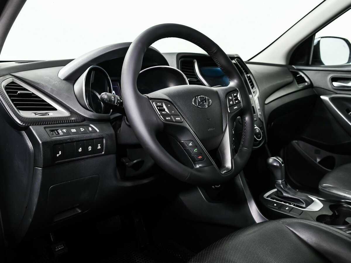 Hyundai Santa Fe 2018 года с пробегом. Фото: #12
