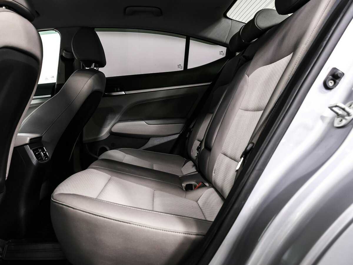 Б/У Хендай Елантра 2020 года. Фото: #12