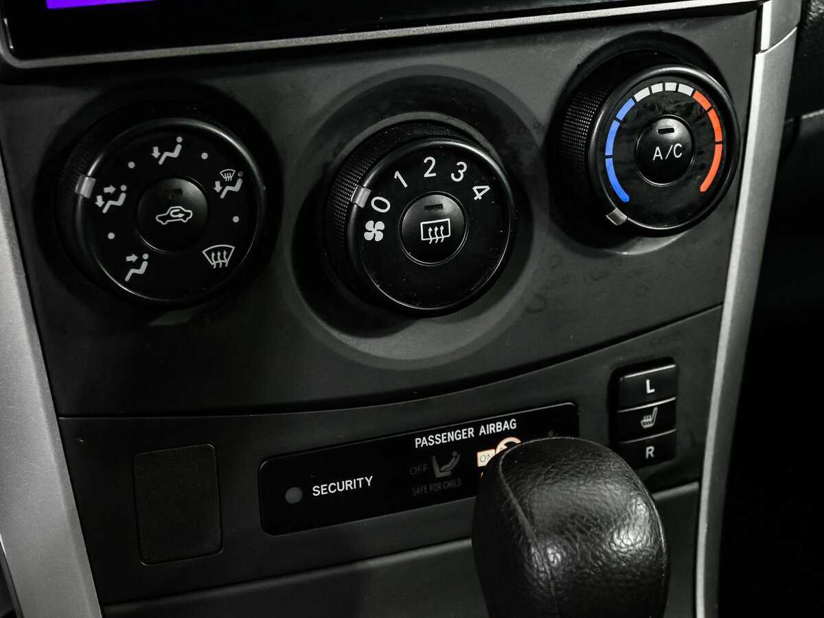 Б/У Тойота Королла 2012 года. Фото: #14