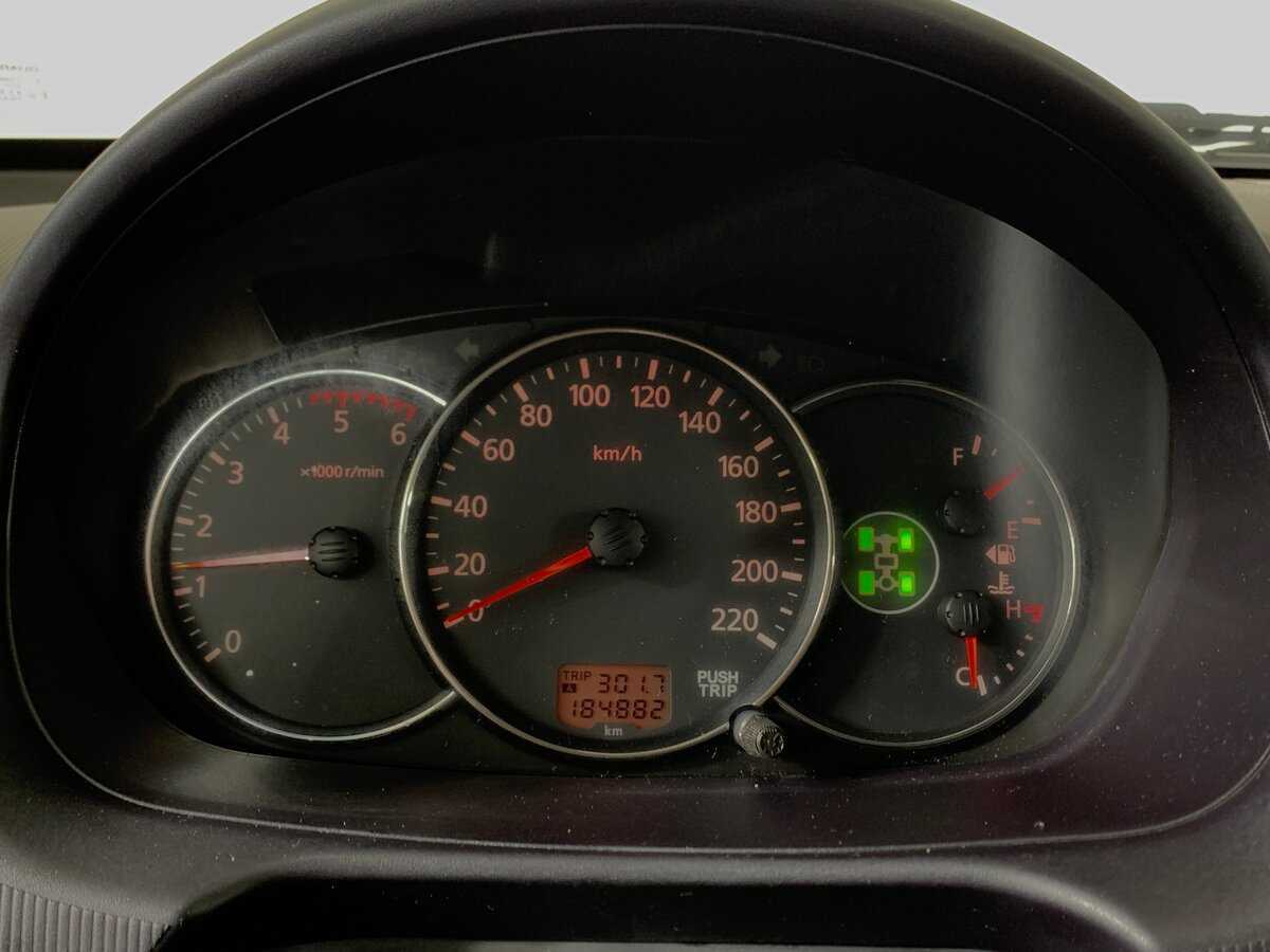 Б/У Митсубиши Паджеро Спорт 2014 года. Фото: #14