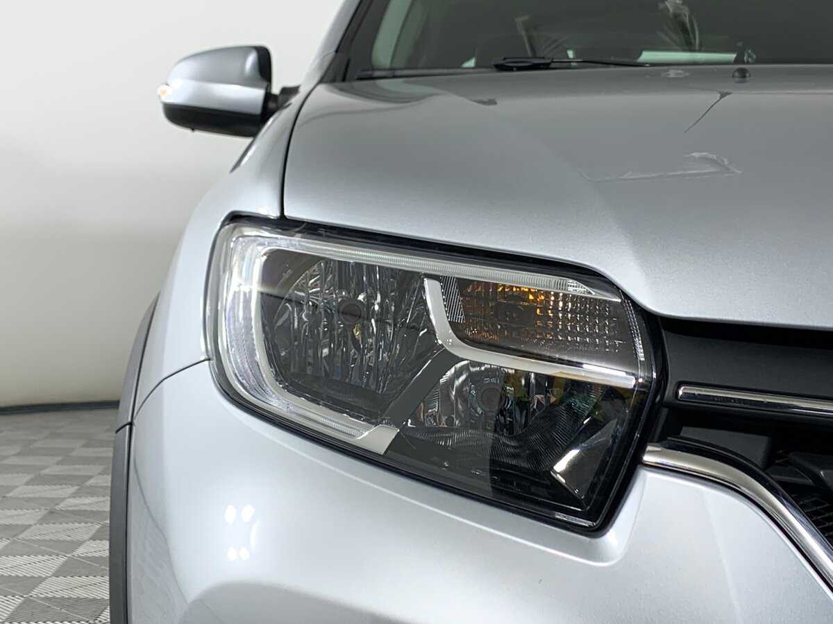 Б/У Рено Сандеро 2022 года. Фото: #9