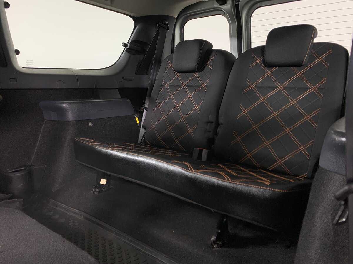 Б/У Лада (ВАЗ) Ларгус 2019 года. Фото: #19