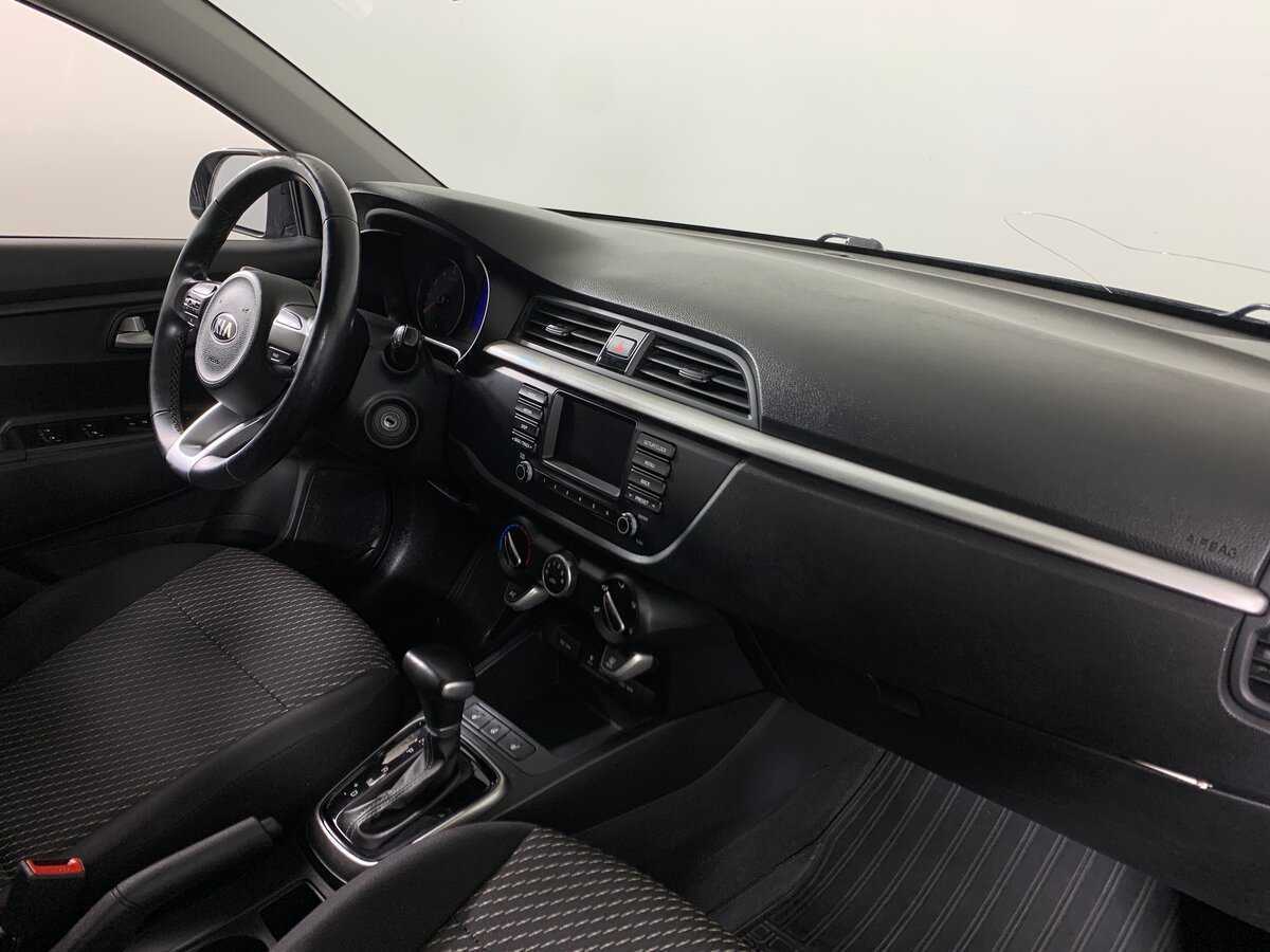 Б/У Киа Рио 2018 года. Фото: #13