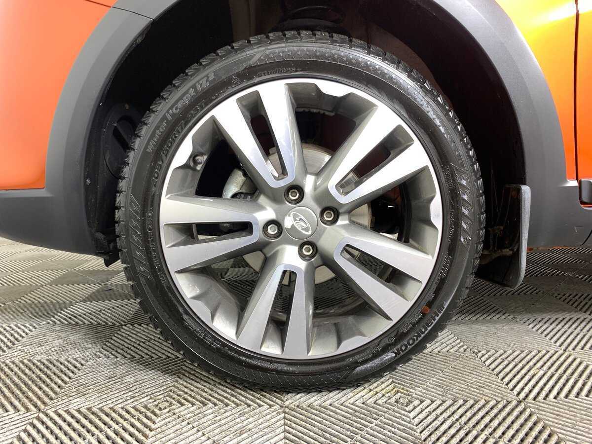 Б/У Лада (ВАЗ) Веста 2021 года. Фото: #8