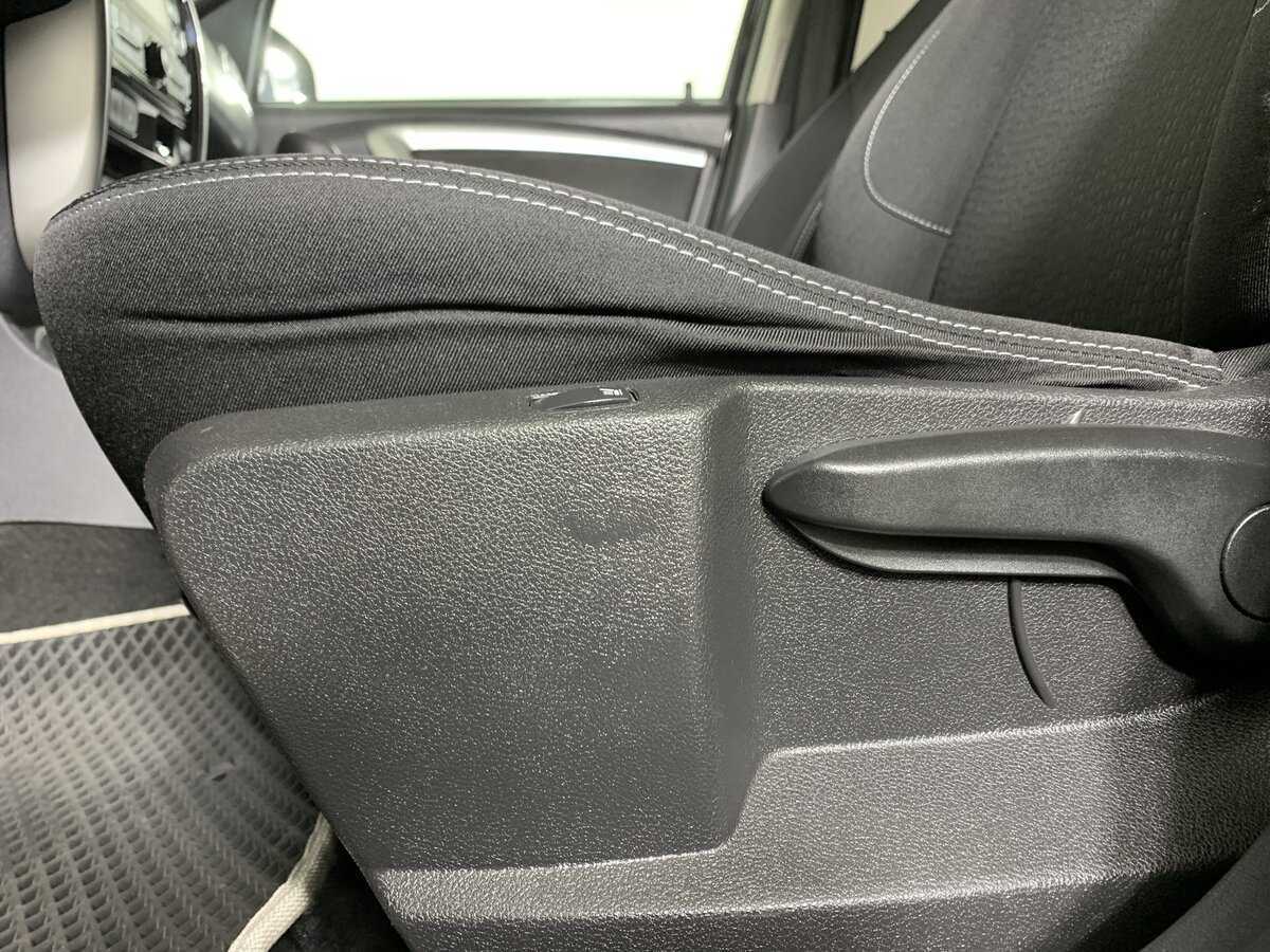 Б/У Ниссан Террано 2017 года. Фото: #16