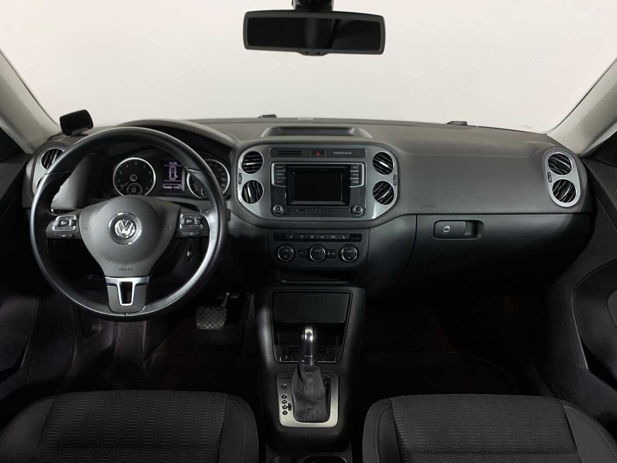 Б/У Фольксваген Тигуан 2015 года. Фото: #12