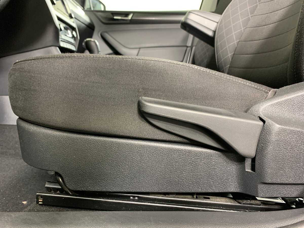 Б/У Шкода Рапид 2018 года. Фото: #16