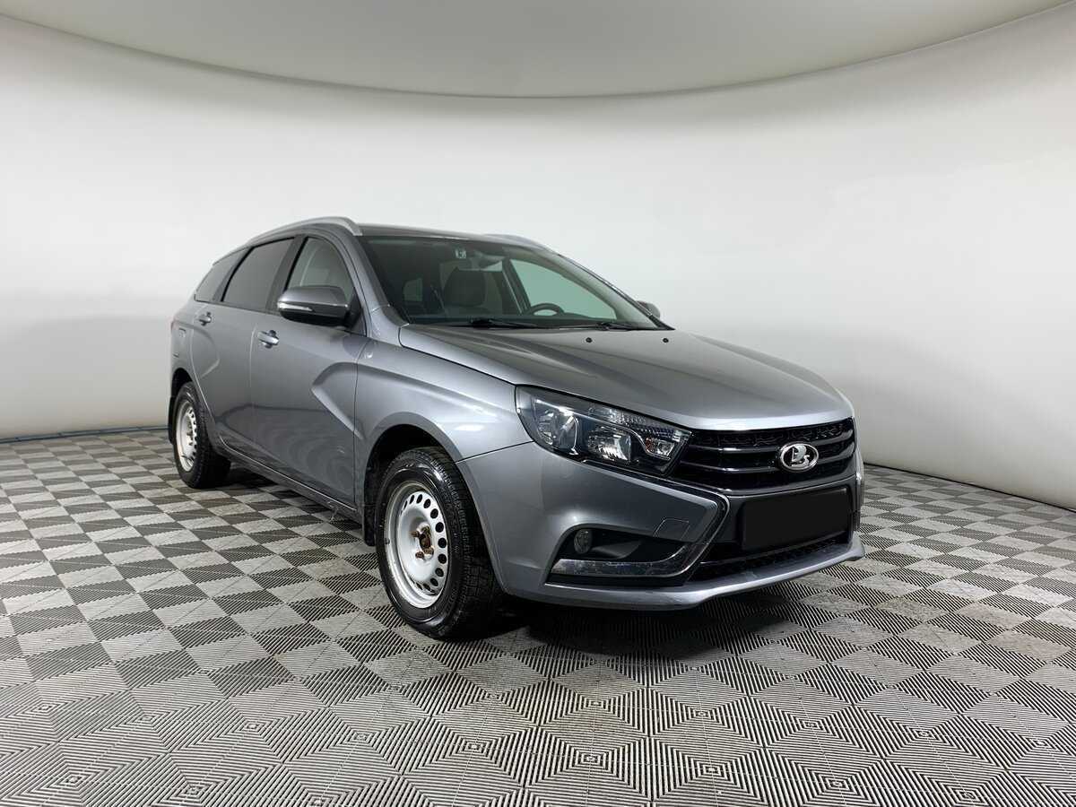 Б/У Лада (ВАЗ) Веста 2018 года. Фото: #2