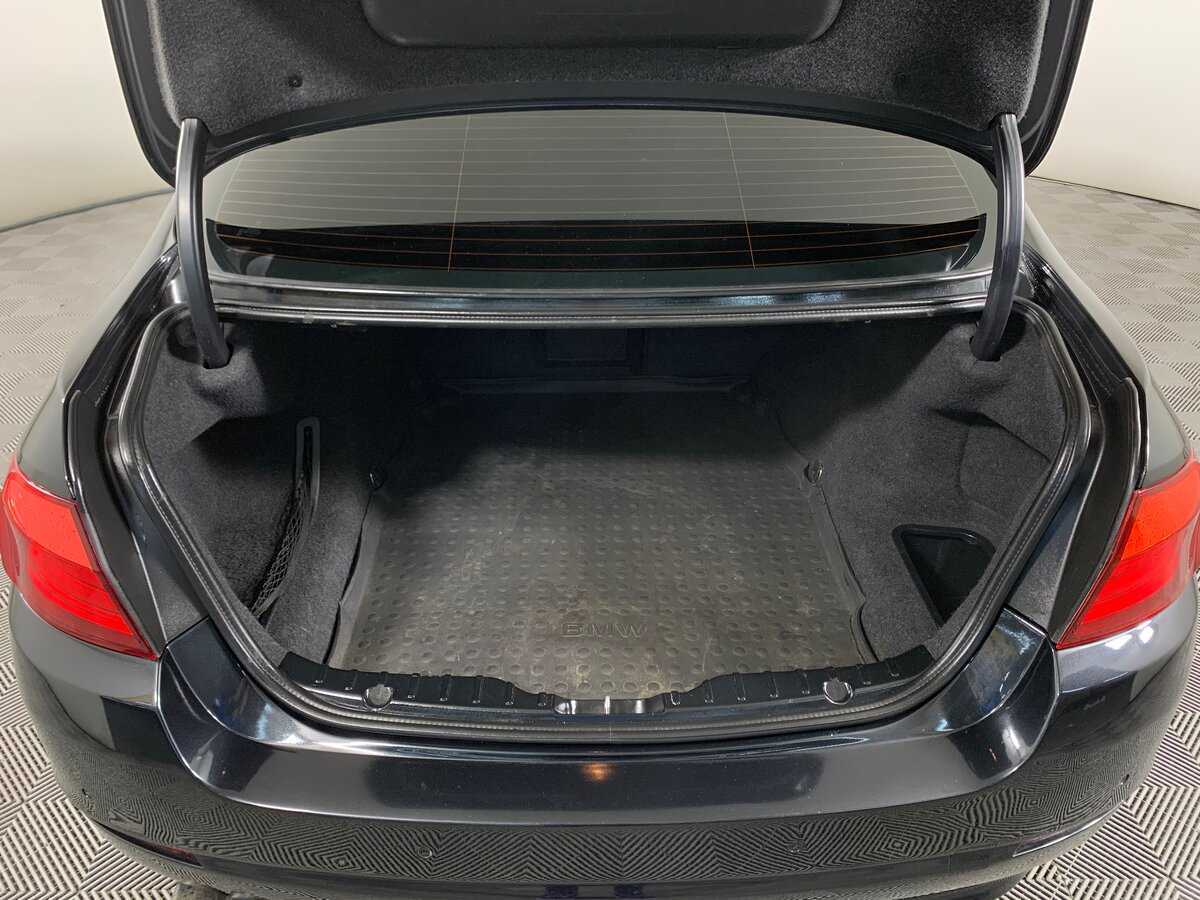 BMW 5 серии 2012 года с пробегом. Фото: #19