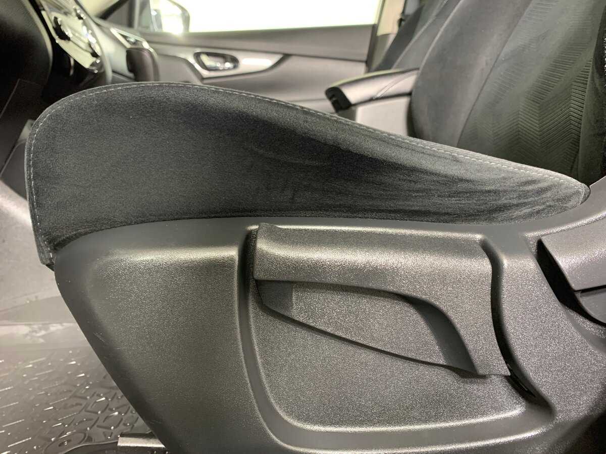 Б/У Ниссан Икс-Трейл 2016 года. Фото: #16