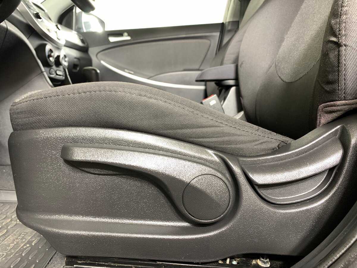 Б/У Хендай Солярис 2012 года. Фото: #13