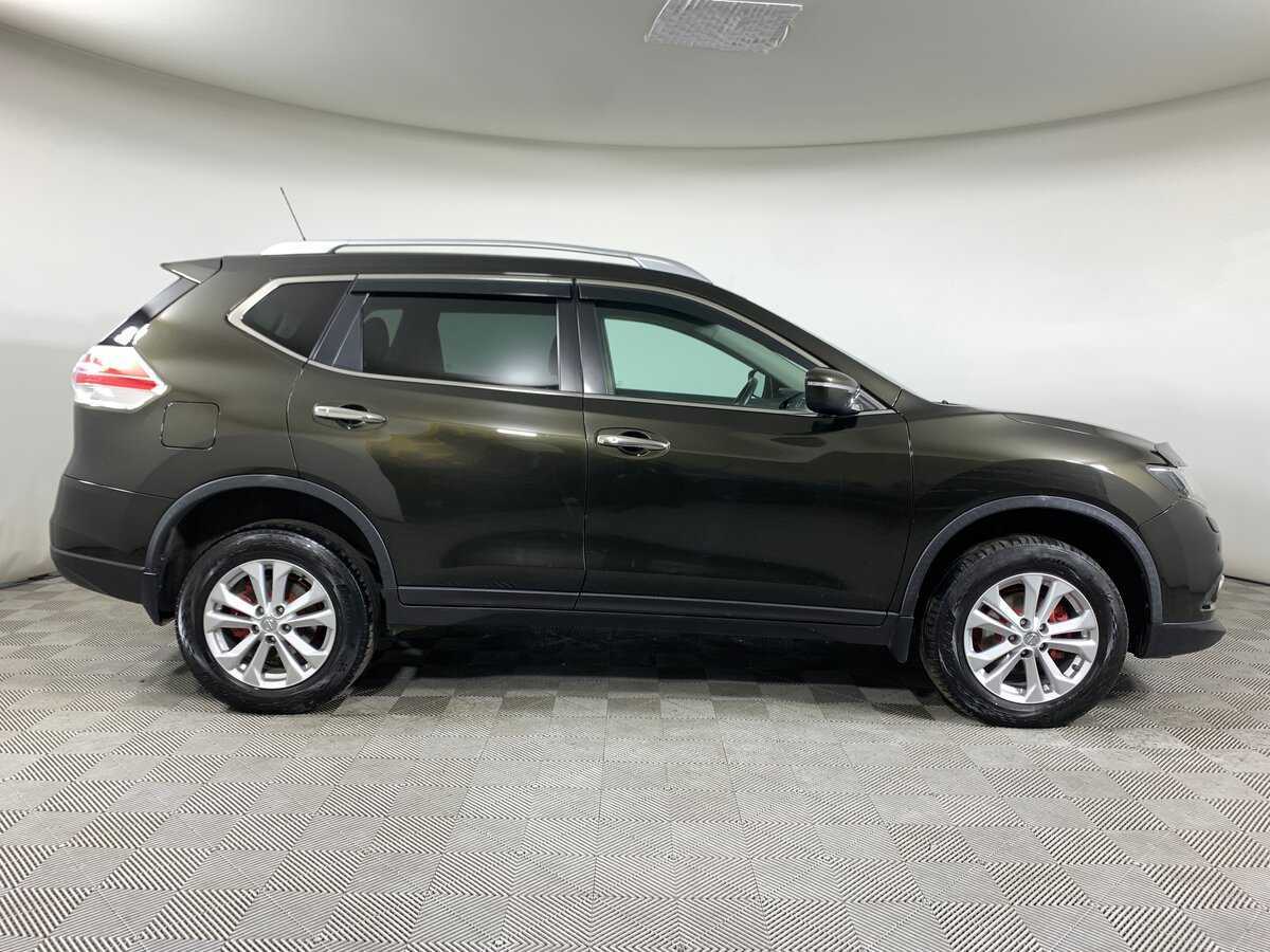 Б/У Ниссан Икс-Трейл 2015 года. Фото: #3