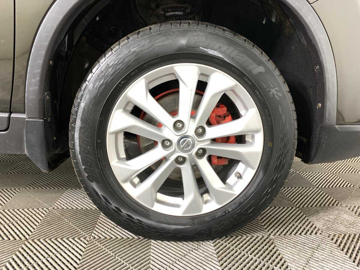 Б/У Ниссан Икс-Трейл 2015 года. Фото: #8