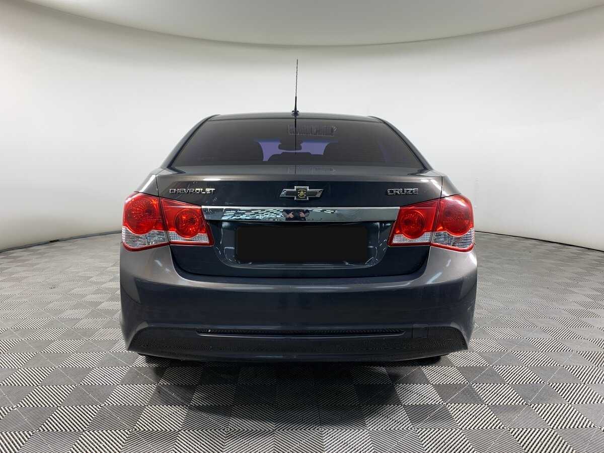 Б/У Шевроле Круз 2013 года. Фото: #5