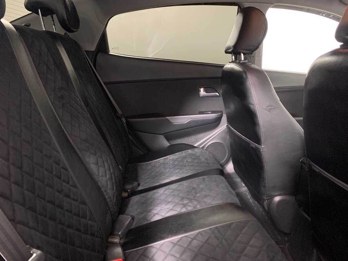 Б/У Киа Рио 2017 года. Фото: #15