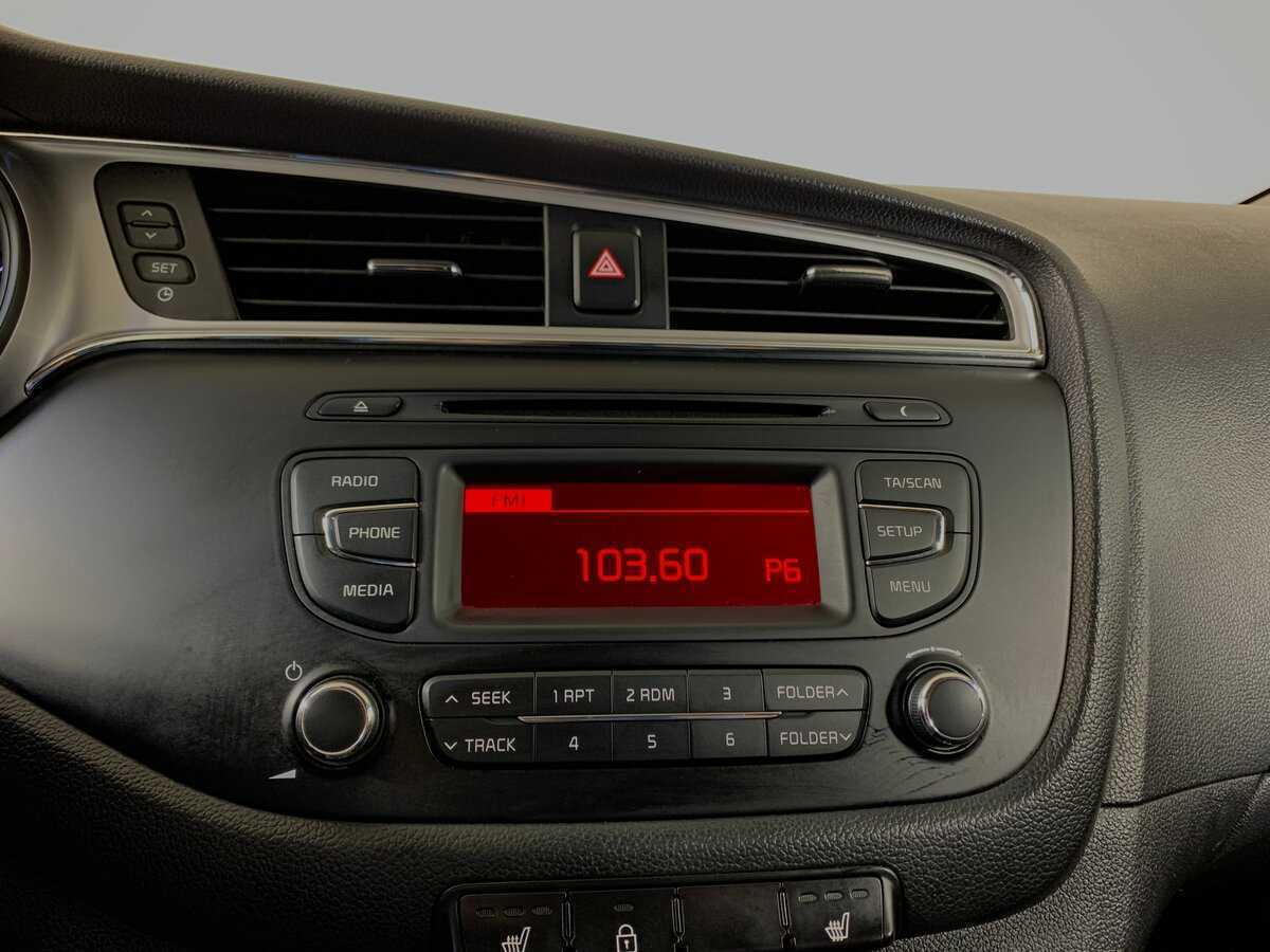 Б/У Киа Сид 2016 года. Фото: #13