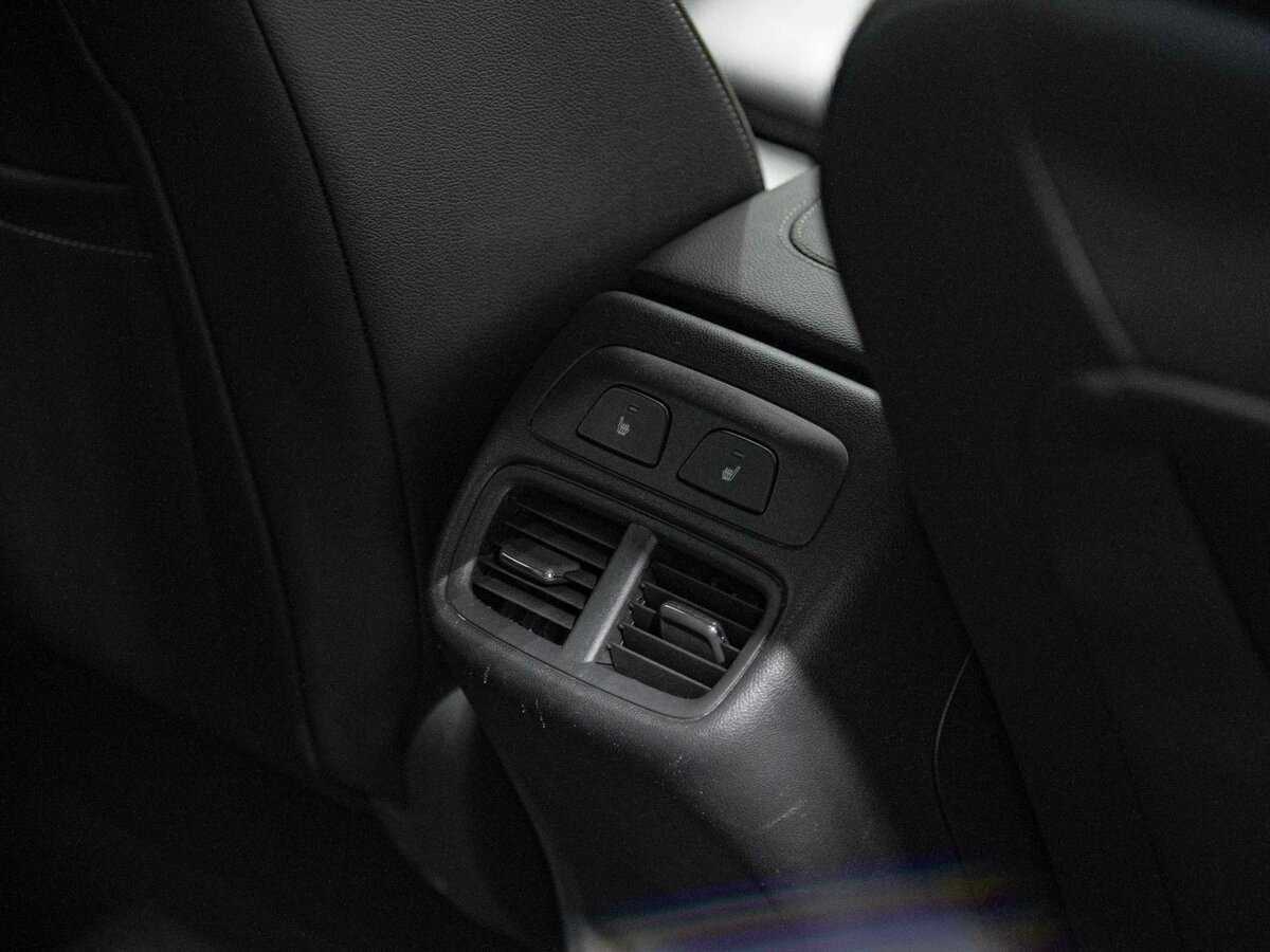 Б/У Опель Инсигния 2018 года. Фото: #16