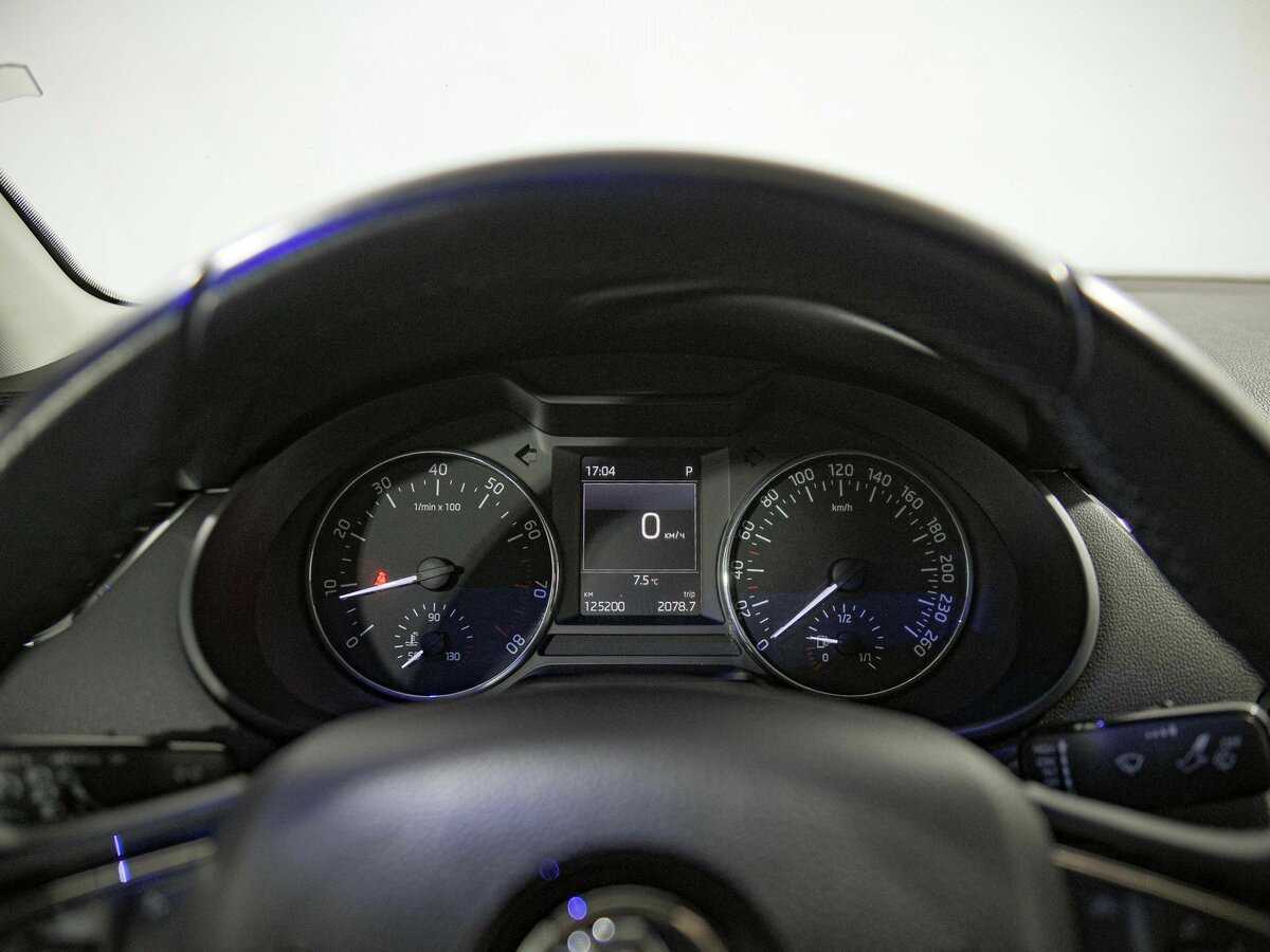 Б/У Шкода Октавия 2016 года. Фото: #5