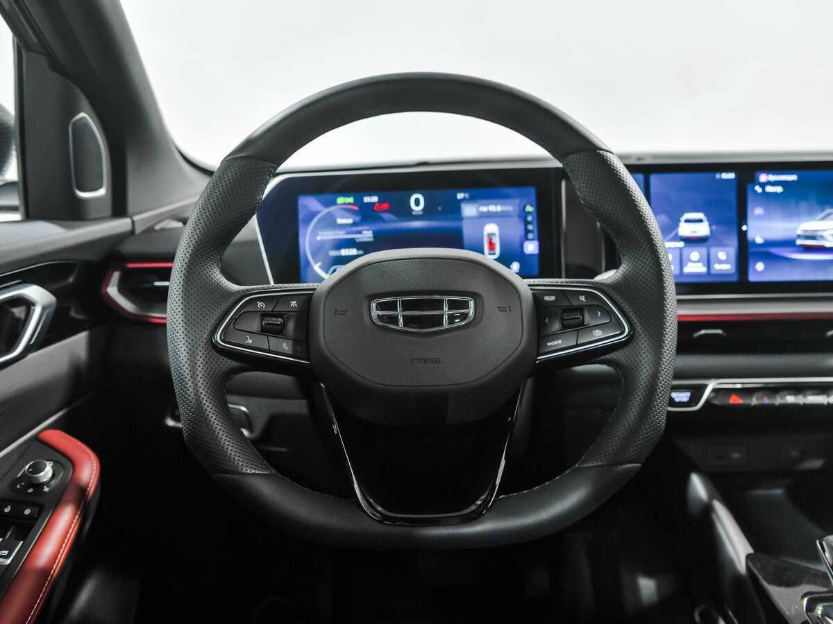 Geely Coolray 2023 года с пробегом. Фото: #8