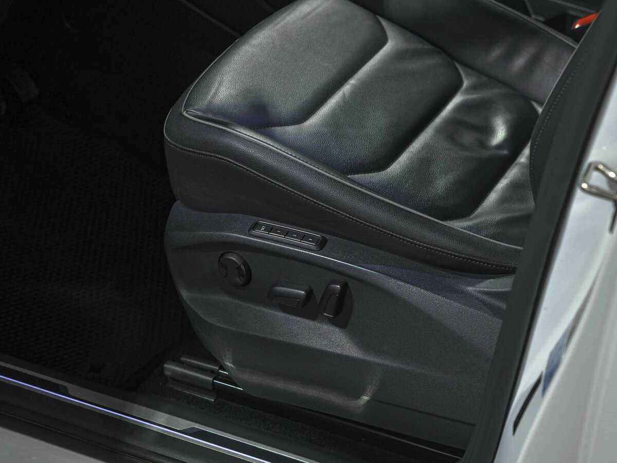 Volkswagen Tiguan 2018 года с пробегом. Фото: #11