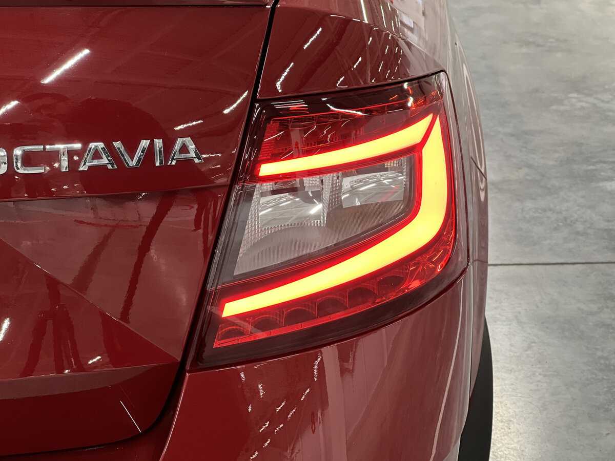 Skoda Octavia 2017 года с пробегом. Фото: #8