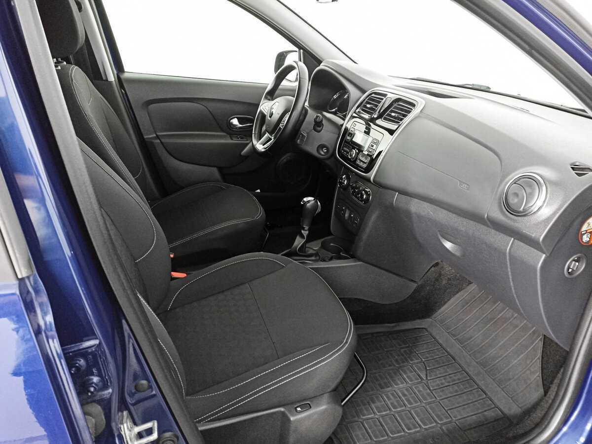 Б/У Рено Сандеро 2018 года. Фото: #9