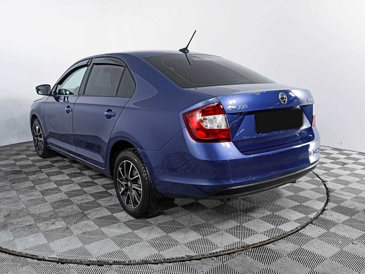 Б/У Шкода Рапид 2018 года. Фото: #6