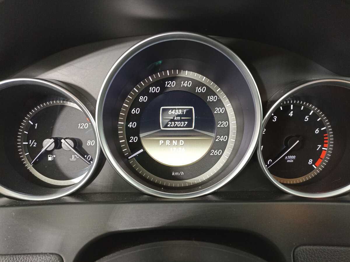 Mercedes-Benz C-Класс 2012 года с пробегом. Фото: #12