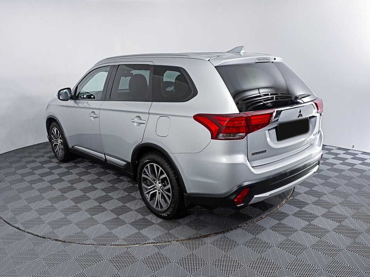 Mitsubishi Outlander 2018 года с пробегом. Фото: #6