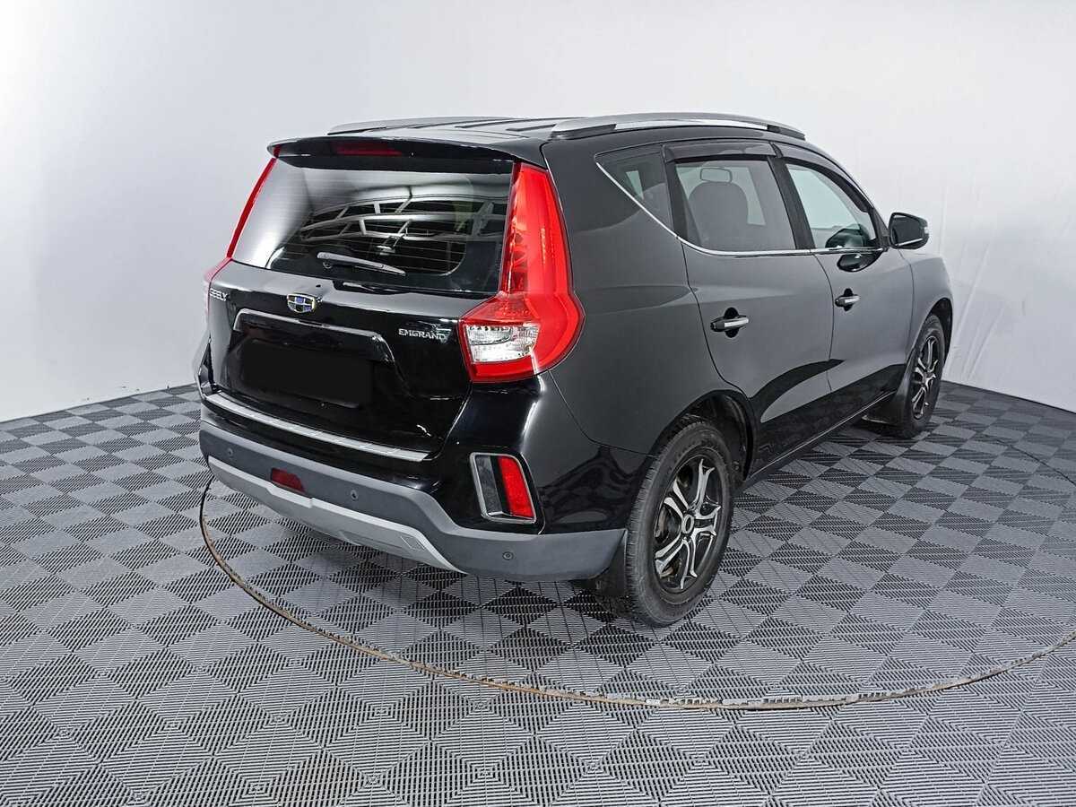 Б/У Джили Эмгранд Икс7 2018 года. Фото: #4