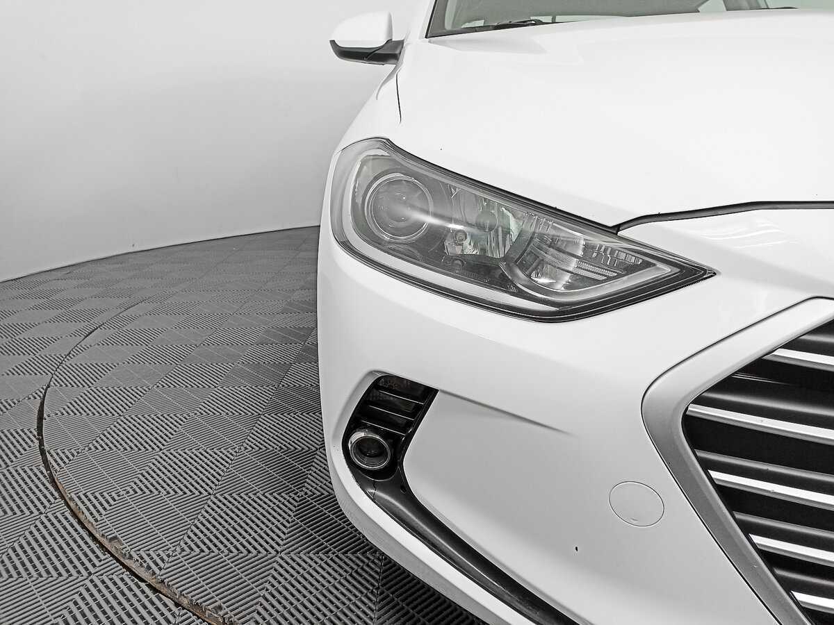 Hyundai Elantra 2017 года с пробегом. Фото: #16