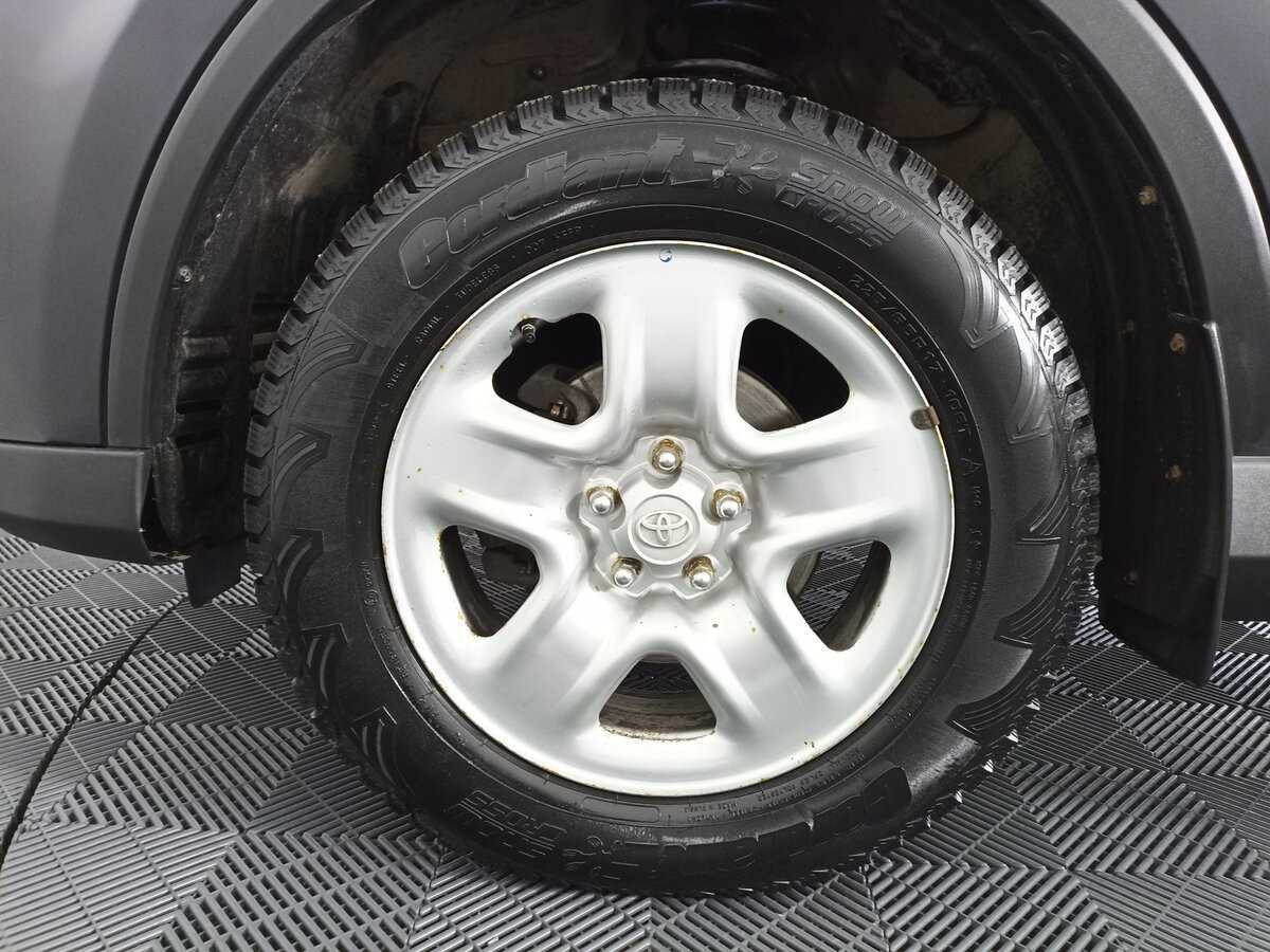 Toyota RAV4 2019 года с пробегом. Фото: #17